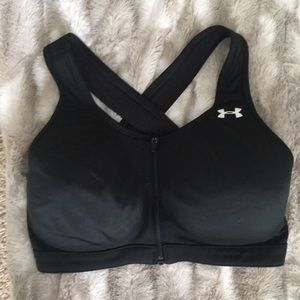 Under Armour small sports bra